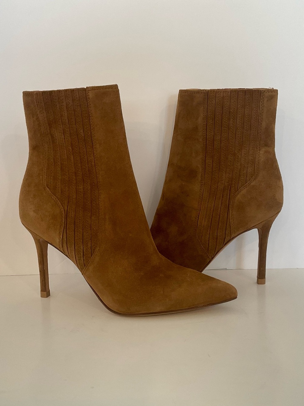 VERONICA BEARD Lisa Stiletto High-Heel Pointed Toe Ankle Boot in Chestnut Size 6